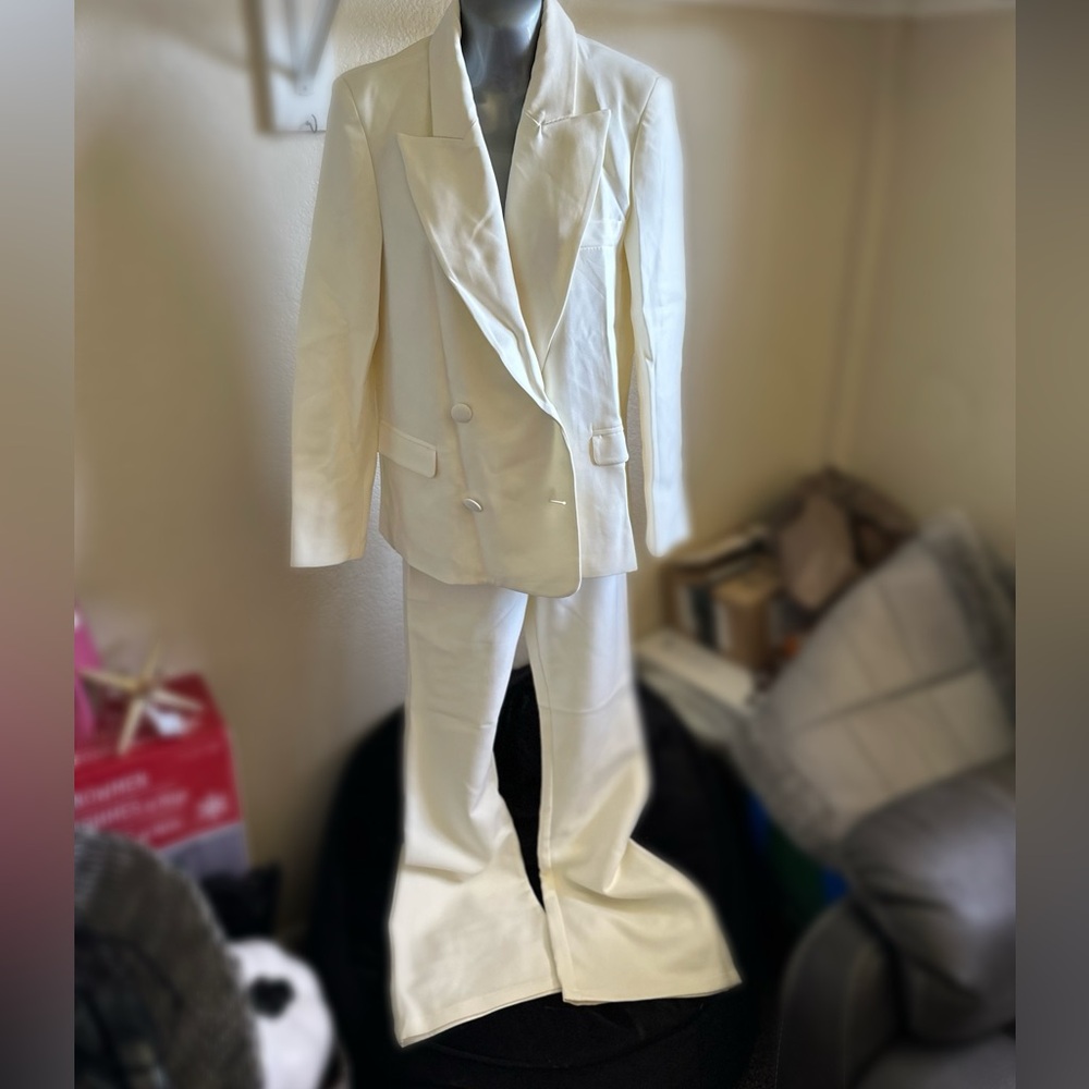 Women suit in white